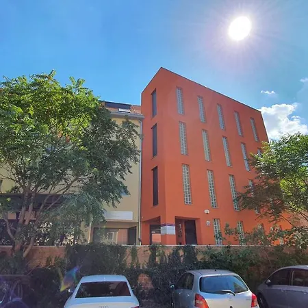 Rose's / Rozsa Apartman / Centre / Belvaros - * Pecs